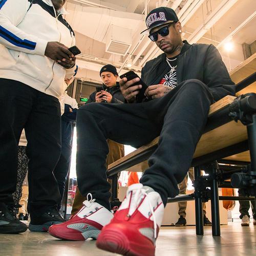 F1赛车照进现实 红牛RB17最终量产版官图发布