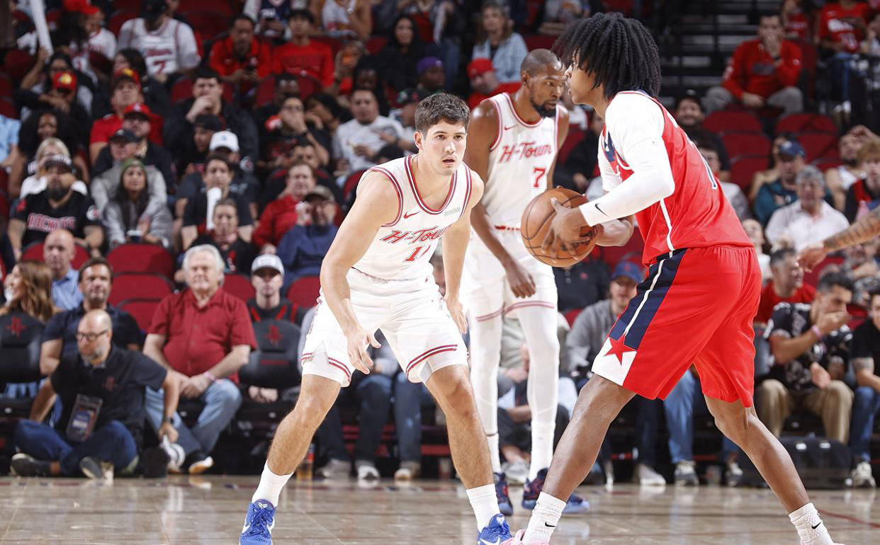 岁月明星校园公益活动走进粤东，彭伟国兄弟深山“带娃记”