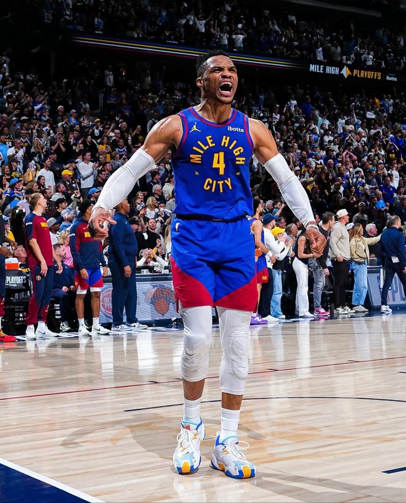 伤停补时两分钟。曼城1比0切尔西。 来源：City Xtra