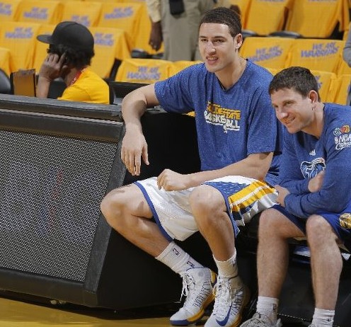 篮球火箭旧将回归休城，粉丝热烈欢迎