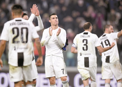 放投策略？凯尔特人本场前26次三分出手 有21次是在无干扰情况下