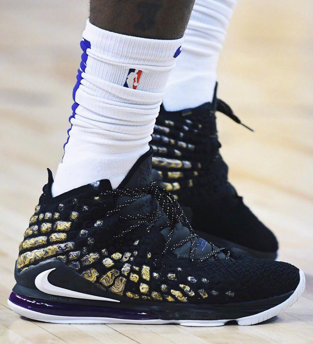 详解棒球规则中的“替补球员重返”特殊豁免条件