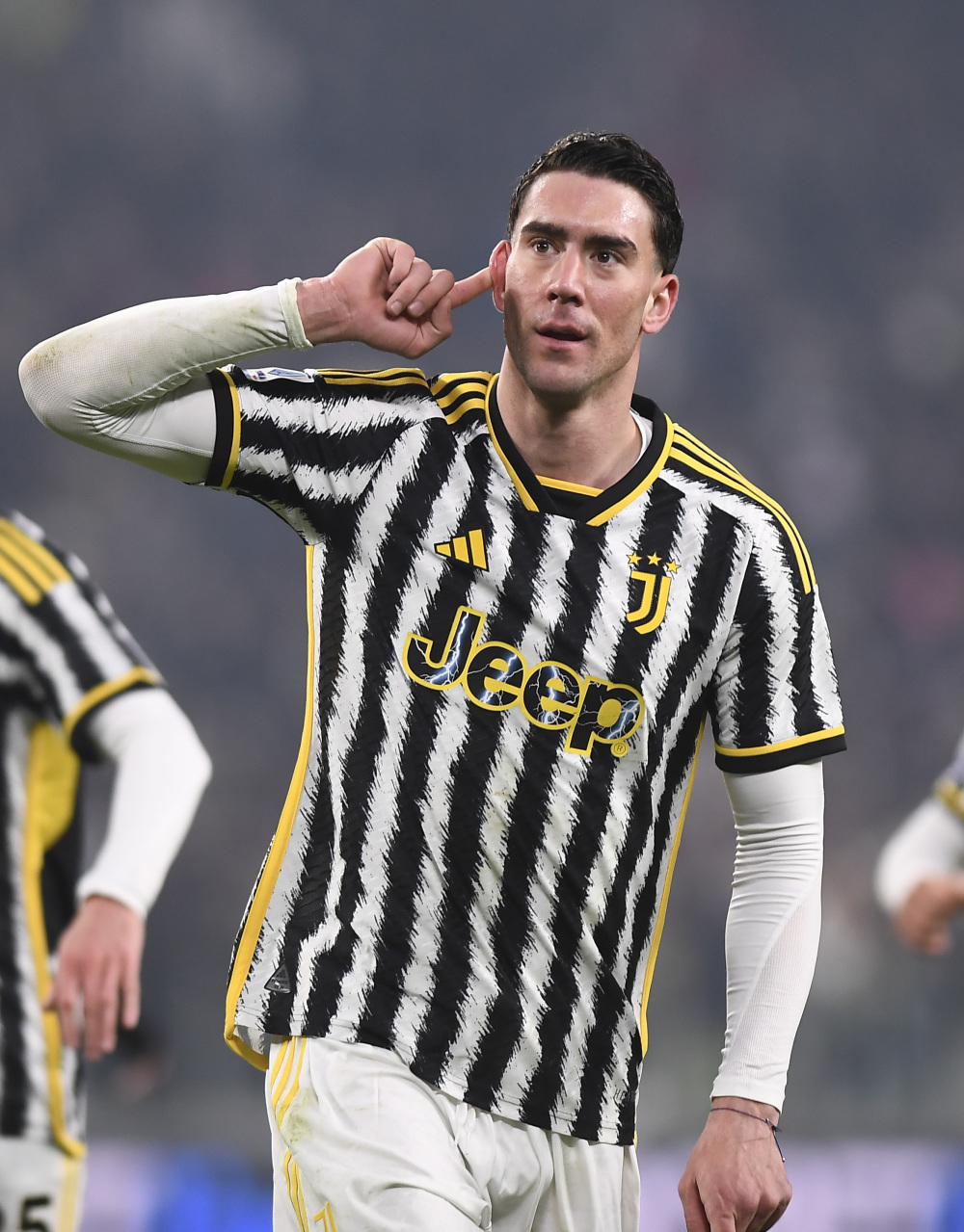 斯基拉：美职联、沙特和土耳其俱乐部有意萨拉赫，他未做决定