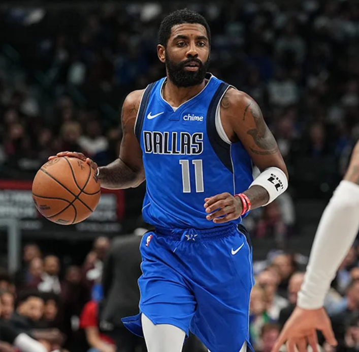 大厂离职后一个人做独游七年，45岁他终于找到自己的“桃花源”