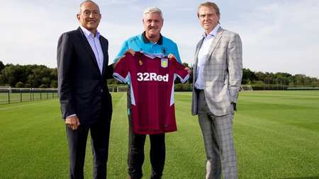 手感不错！杨瀚森首节空接+勾手+三分，得到10分2板1助