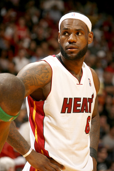 拉齐奥对阵威尼斯，曼达斯首发