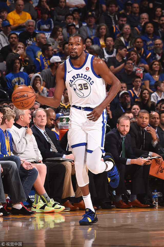 丢人！拿600万，却全场0分，还遭教练弃用，球迷：不上他山东必赢